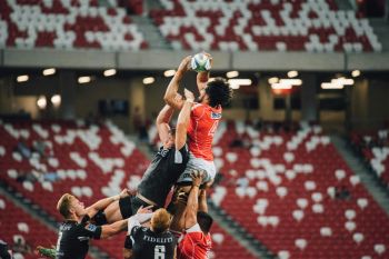 rugby Catching the ball 