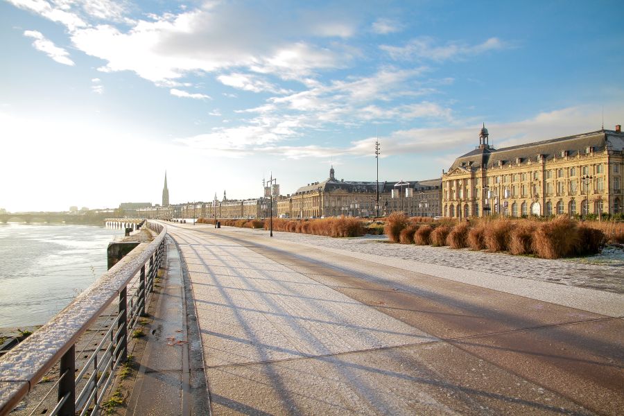 Bordeaux Bordeaux under the Snow #2 building,city,garonne