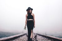 alternative Becca 