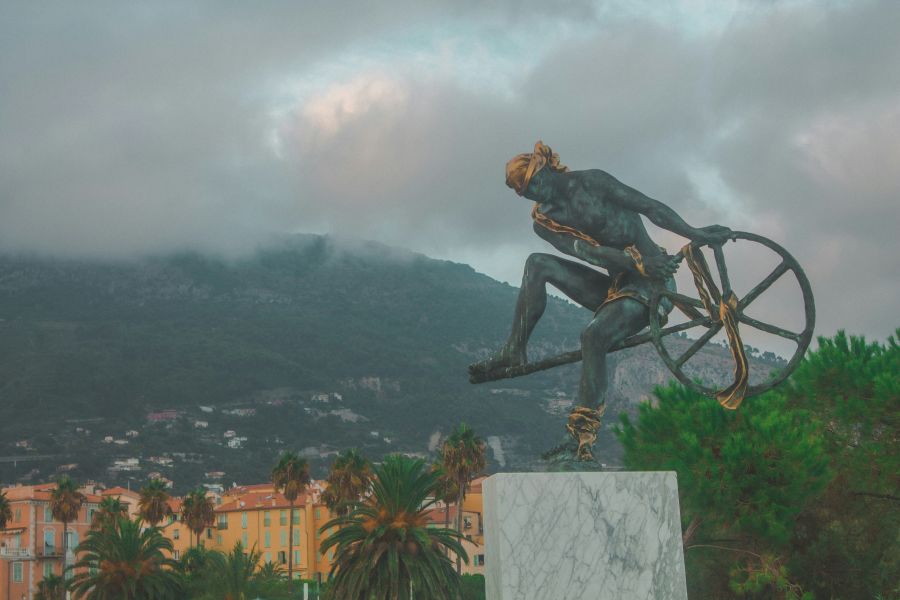 Menton Town  umbrella,seagulls,sea city