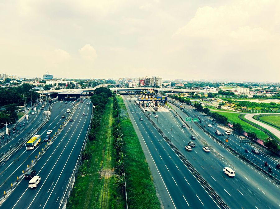 toll road  