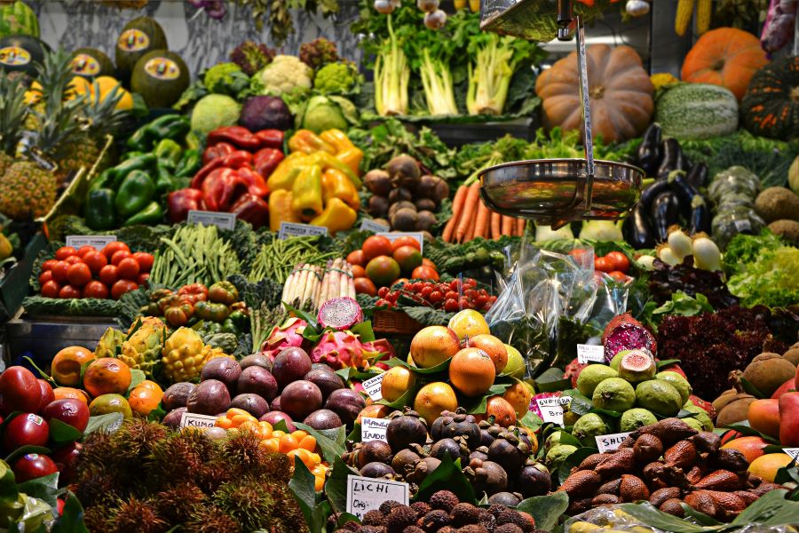 Market Market A details of a shop inside Mercado de La Boqueria, in Barcelona. food,fruit,market