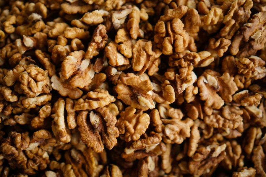 nut Visited a friend in Turkey who took me to a traditional Turkish farmers’ market where I took a bunch of closeups of nuts, vegetables etc. Very colorful scene. And pics that can be very useful I presume. 