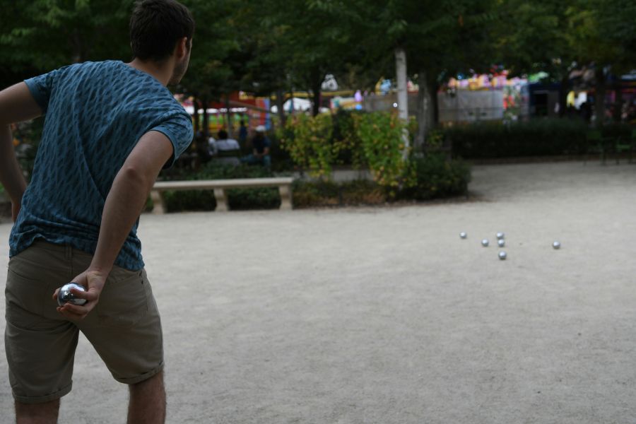 Petanque A friend's game of boulle at the Tuileries park 
