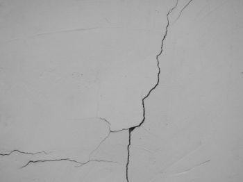 building cracks