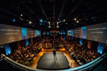 Event Conference Public speaking - Audience and speaker