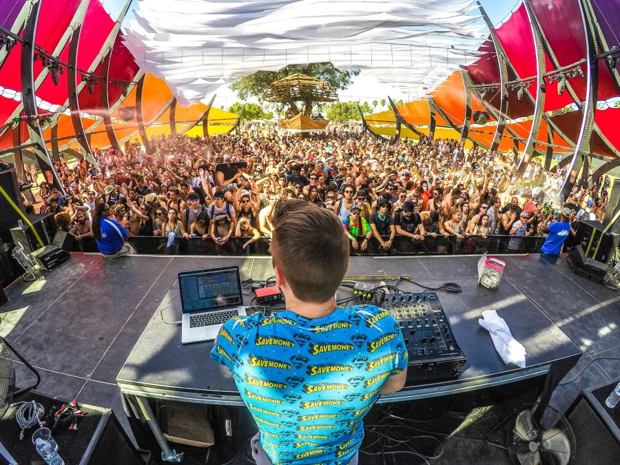 DJ Louis Futon crushing his set at the DoLab, Coachella. music,festival,crowd