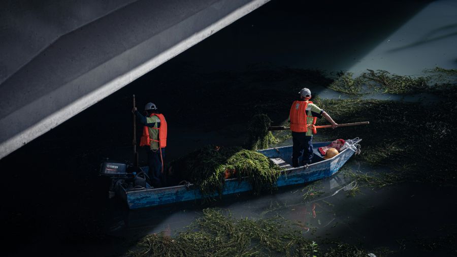 river cleaning River cleaning 