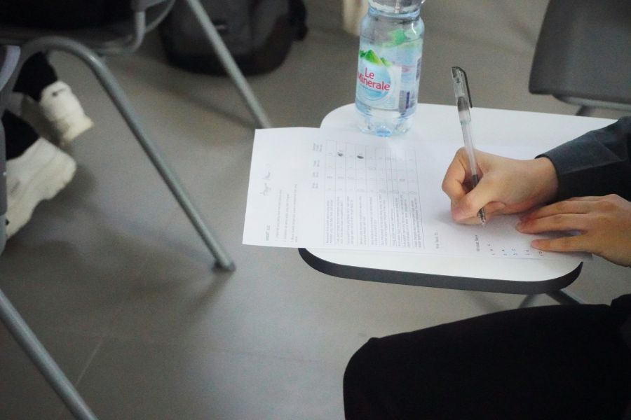 Exam Someone wrote at the paper 