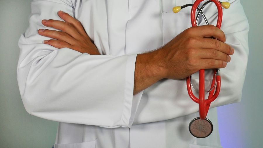 Doctors Doctor with a stethoscope 