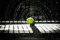 Sports tennis Flying through the water! tennis,sport,sports wallpaper