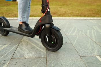 Electric scooter