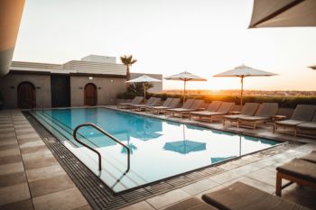 swimming pool Rooftop swimming pool at the Proper Hotel in Santa Monica, California

If you find my photos useful, please consider subscribing to me on YouTube for the occasional photography tutorial and much more - https://bit.ly/3smVlKp