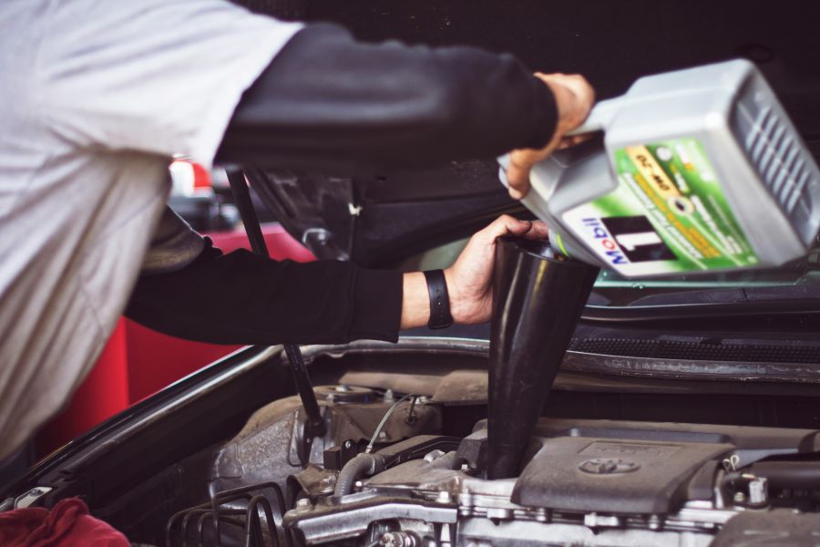 Car Inspection The Mechanic | Instagram: @timmossholder
