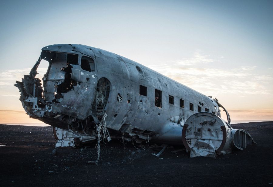 airplane crash plane 