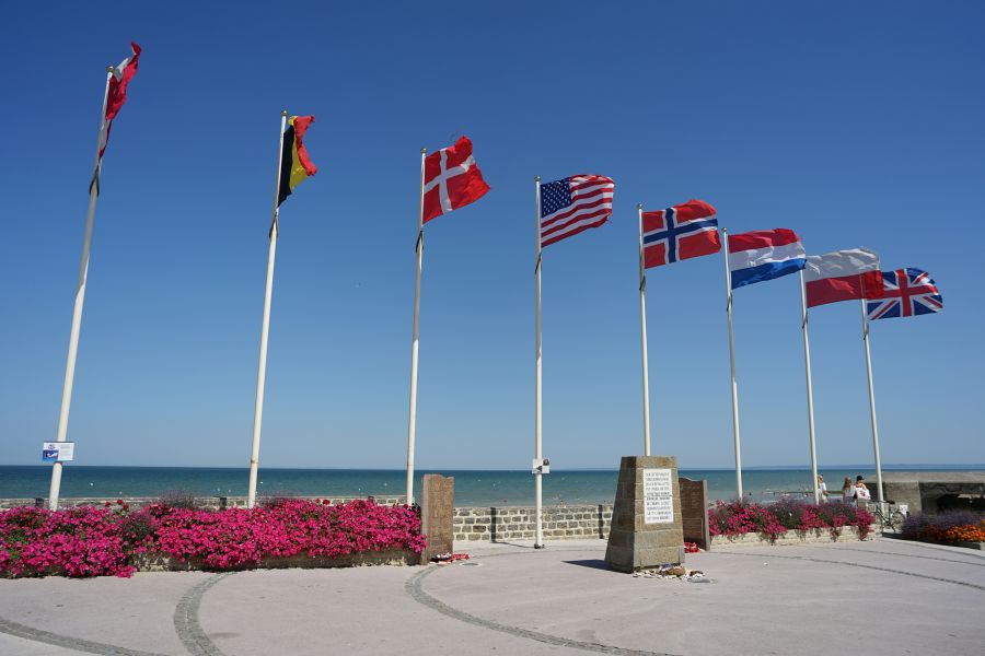 D Day normandie d=day partner flags 