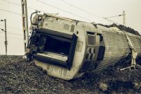 train derailment  