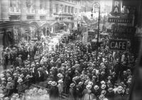 Bus strike [Actors' strike, New York, New York]. By Bain News Service,1919. Summary Crowd of striking actors on 45th Street, New York City. Library of Congress Prints & Photographs Division. https://www.loc.gov/item/97519064/ historical photography,analogue photography,film photography