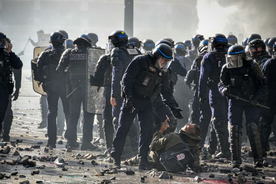 Violence protest  