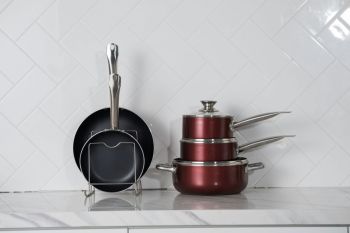 kitchen cookware