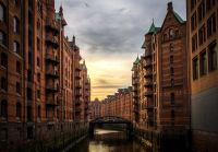 Canal Paris Hamburger Speicherstadt.  river,bridge,backgrounds