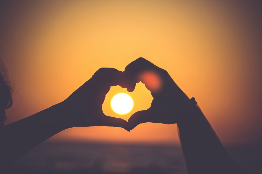 love Love under setting sun 