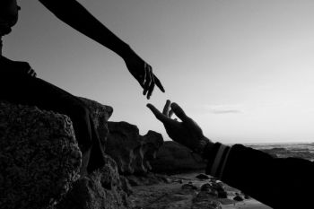 Solidarity Support Between distance and connection, there’s a heartbeat made of light. 