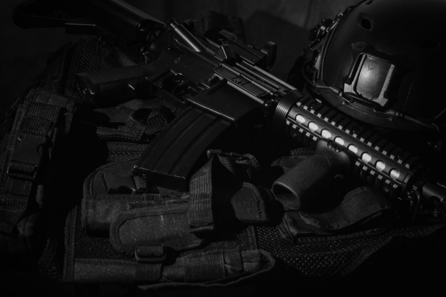 Weapons Police  
