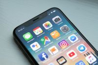 Mobile apps iPhone X Screen 