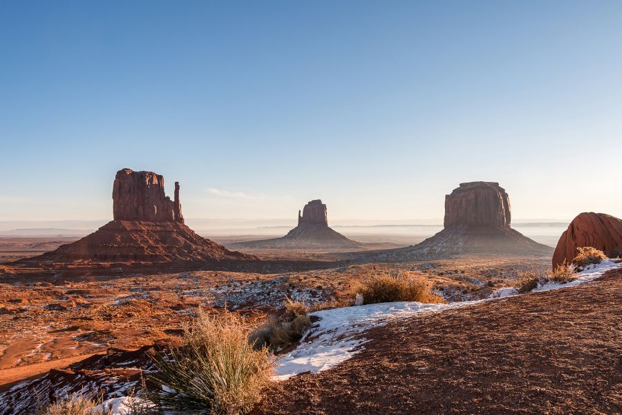 Western troops Monument Valley landscape,western,desert