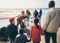 Refugees Visit refugee,family,boat