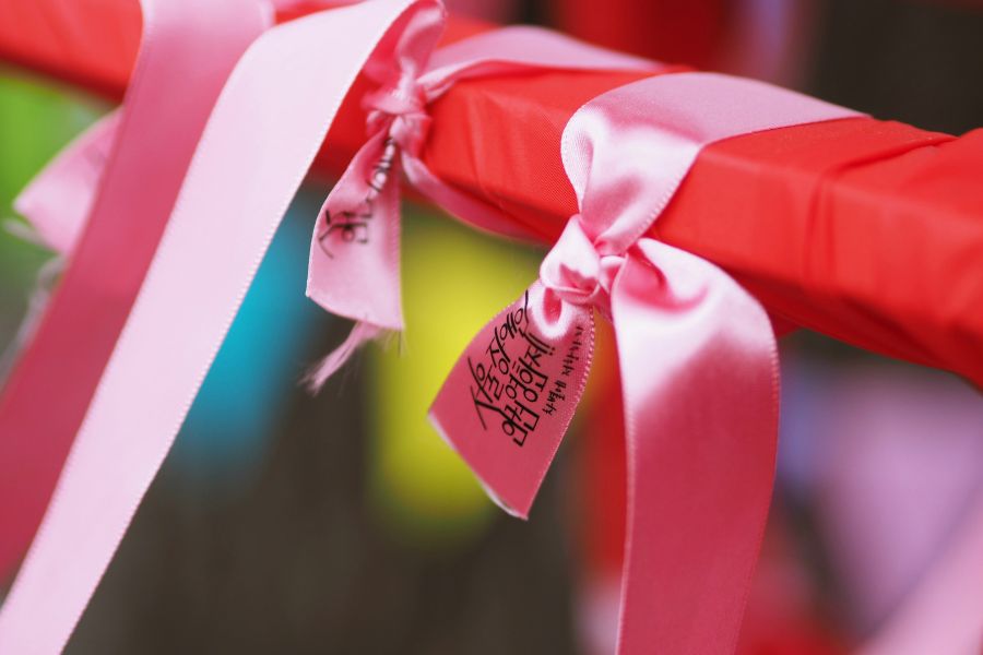 pink ribbon  