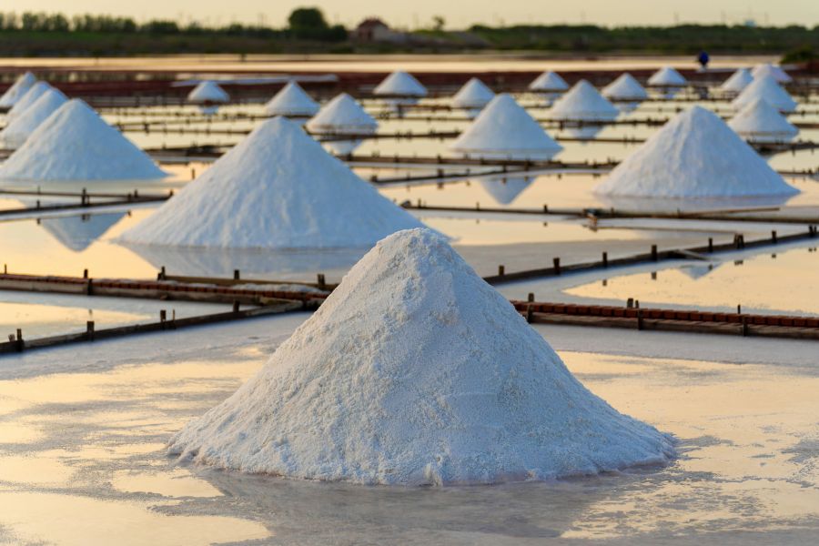 Salt consumption Tiled salt field in Tainan, southern Taiwan salt,salt field,nature