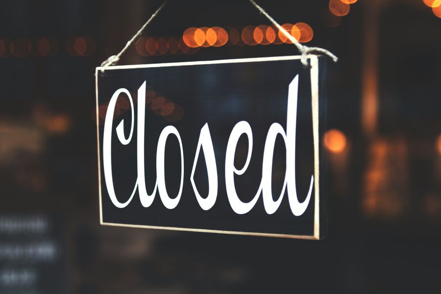 restaurant closure We’re Closed | Instagram: @timmossholder 