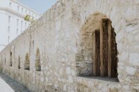 Ligue Bars  building,architecture,stone