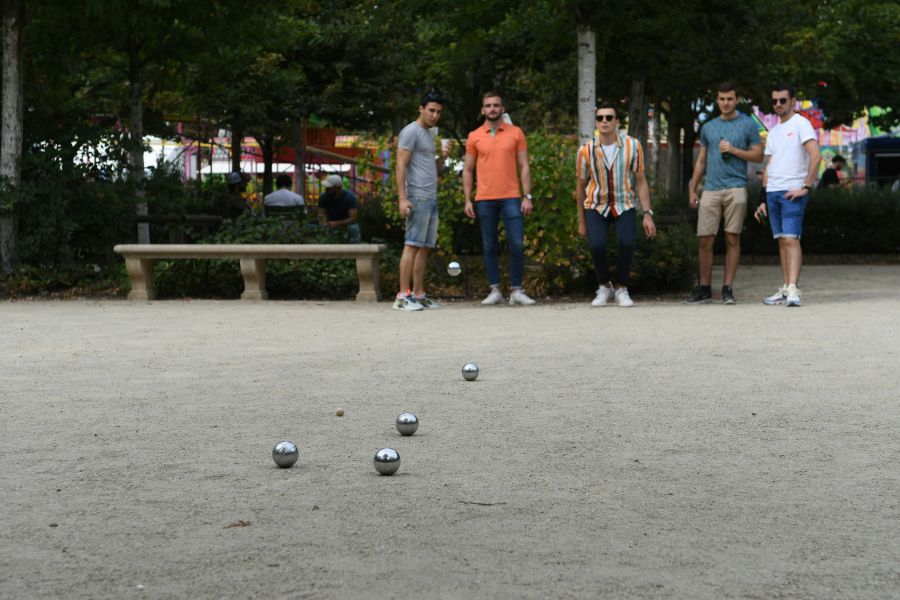 Petanque petanque at Jardin de Toullerie french,park,game