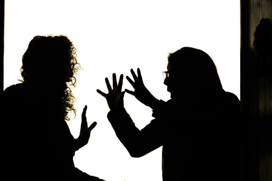 Domestic violence PALAZZO NICOLACI DI VILLADORATA - "IL BIANCO GELSOMINO" © G.STRANO 